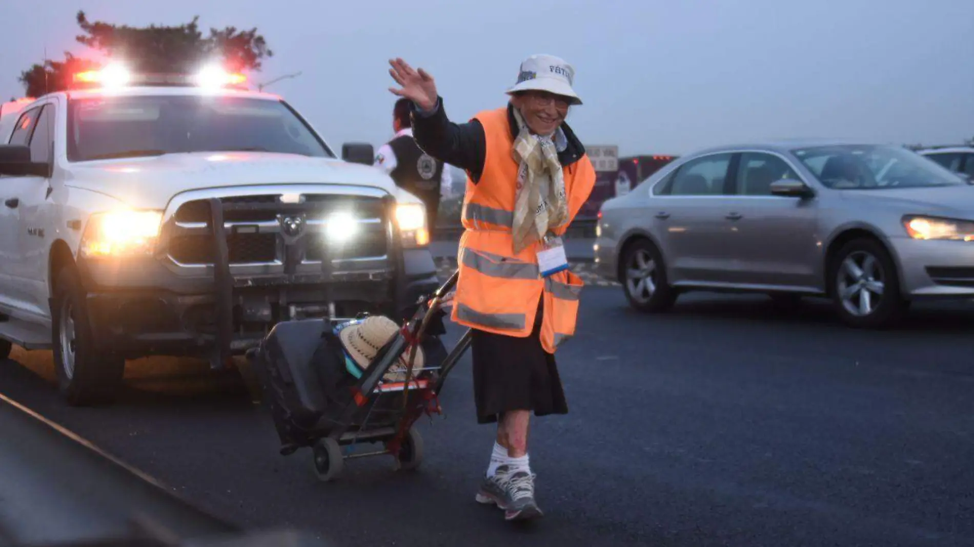 La “Abuela Peregrina” rumbo a la Basílica (6)